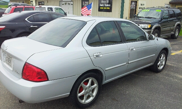 Nissan Sentra 2005 photo 3