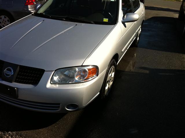 Nissan Sentra 2005 photo 2