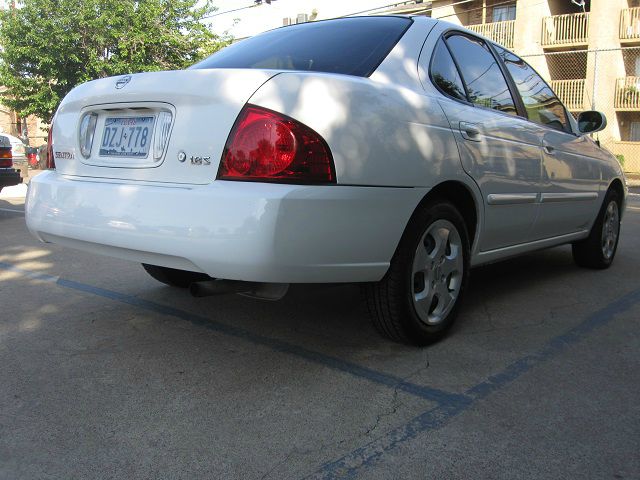 Nissan Sentra 2005 photo 3