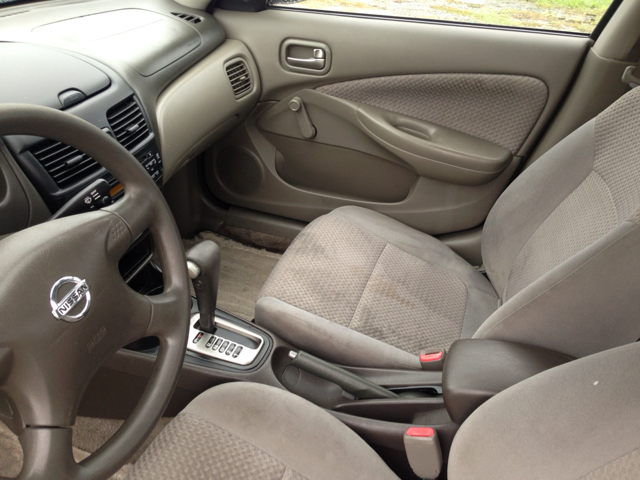 Nissan Sentra 2005 photo 1