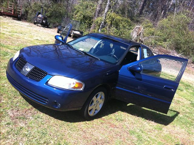 Nissan Sentra 2005 photo 1