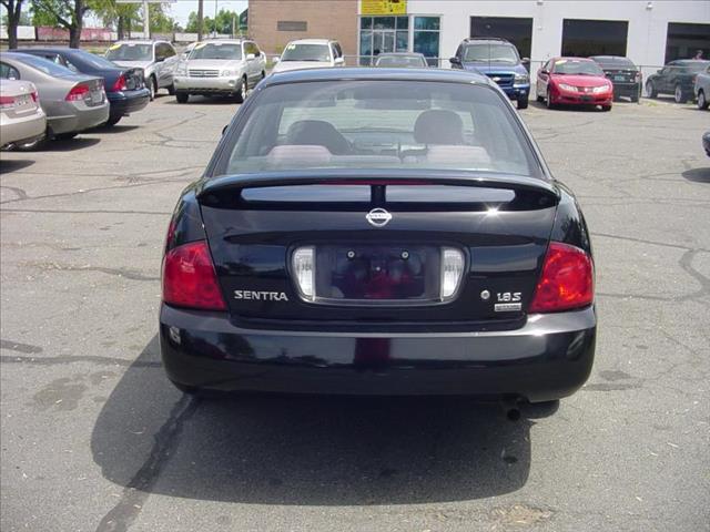 Nissan Sentra 2005 photo 4