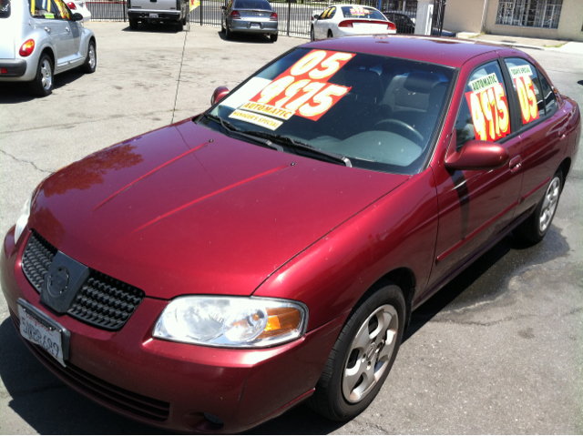 Nissan Sentra 2005 photo 4