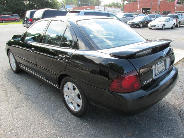 Nissan Sentra 2005 photo 4