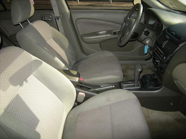 Nissan Sentra 2005 photo 4