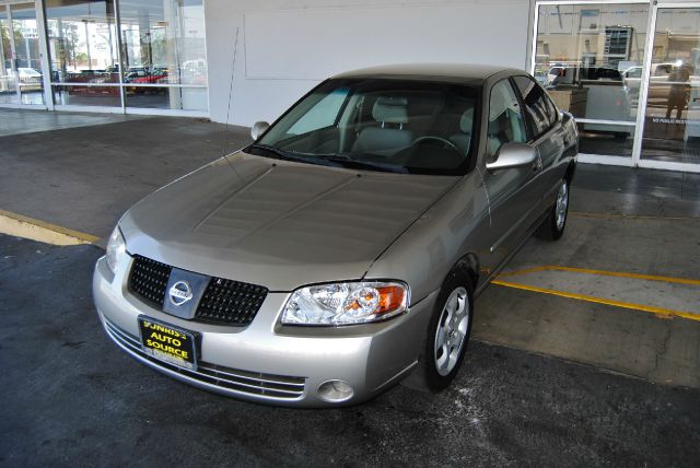 Nissan Sentra 2005 photo 4