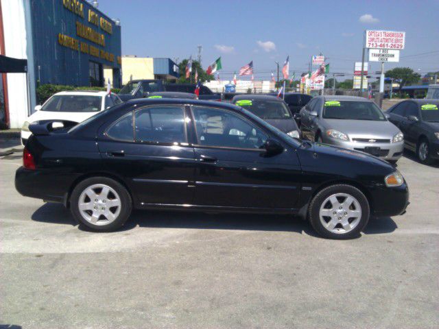 Nissan Sentra 2005 photo 1