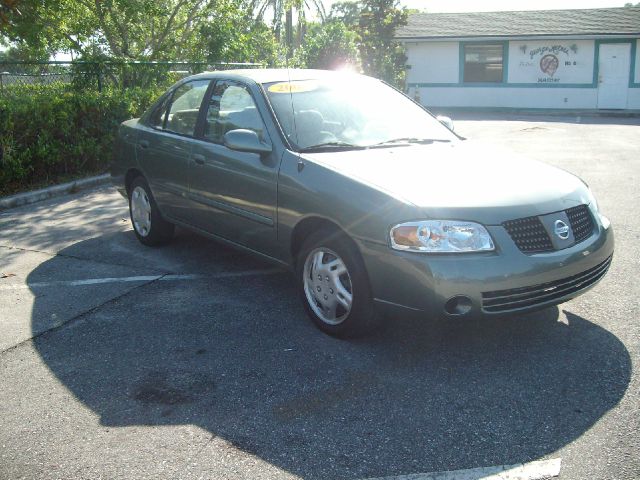 Nissan Sentra 2005 photo 2