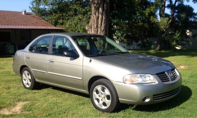 Nissan Sentra 2005 photo 4