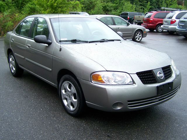 Nissan Sentra 2005 photo 15