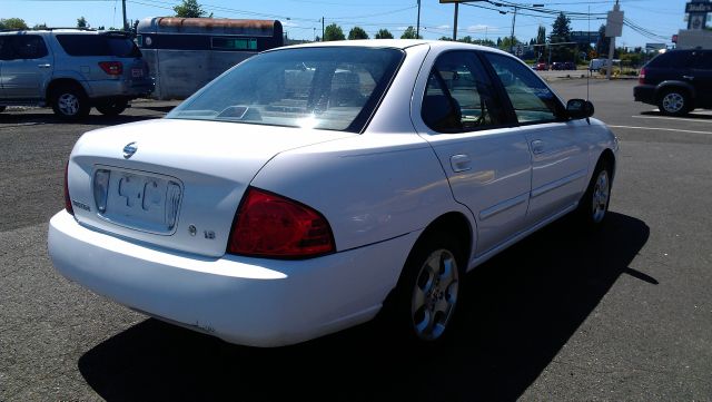 Nissan Sentra 2005 photo 2