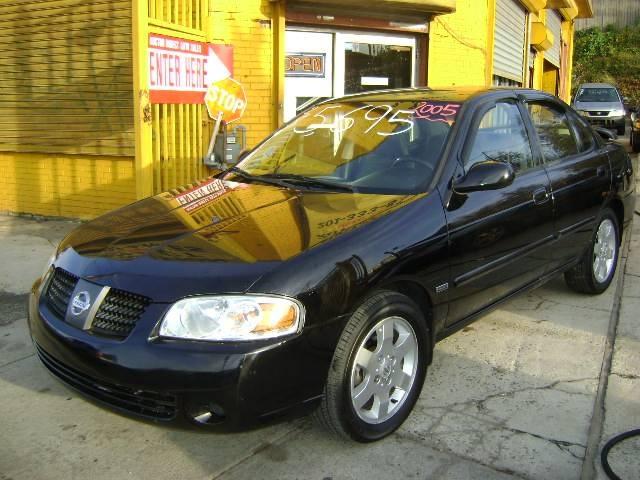 Nissan Sentra 2005 photo 2