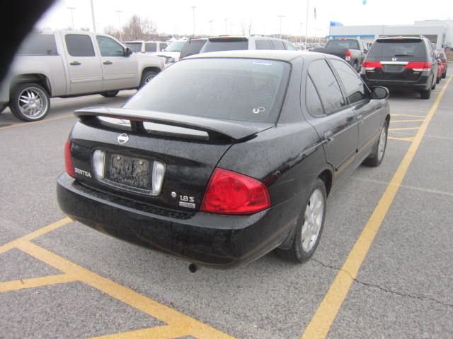 Nissan Sentra 2006 photo 4