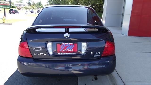 Nissan Sentra 2006 photo 2