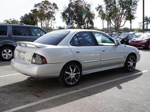 Nissan Sentra 2006 photo 2