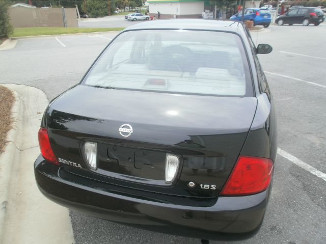 Nissan Sentra 2006 photo 1