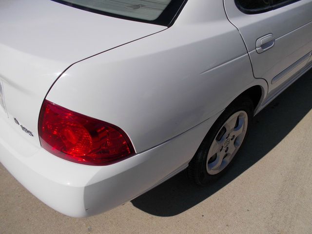 Nissan Sentra 2006 photo 1