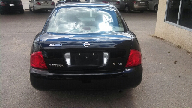 Nissan Sentra 2006 photo 4