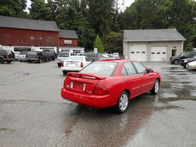 Nissan Sentra 2006 photo 1