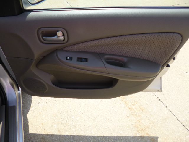 Nissan Sentra 2006 photo 14