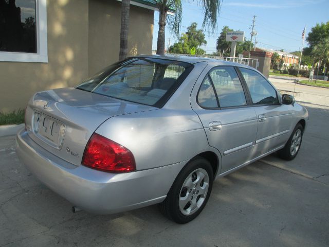 Nissan Sentra 2006 photo 11