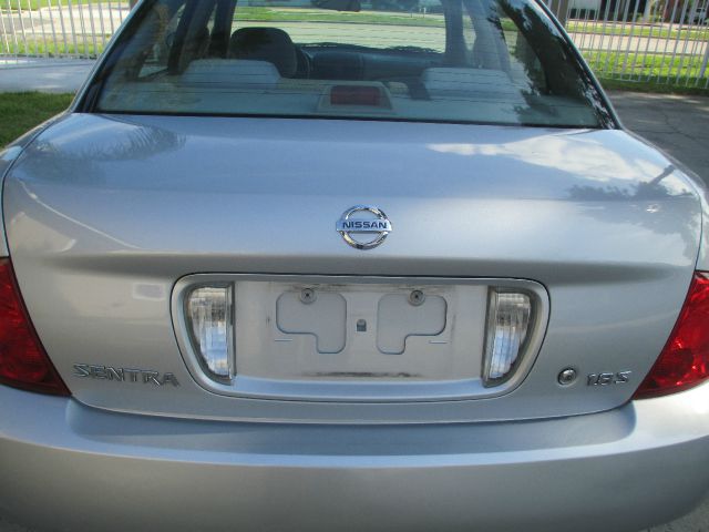 Nissan Sentra 2006 photo 6