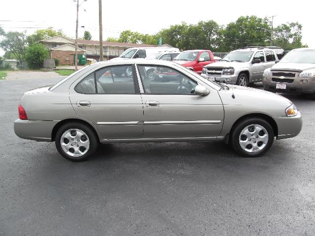 Nissan Sentra 2006 photo 1