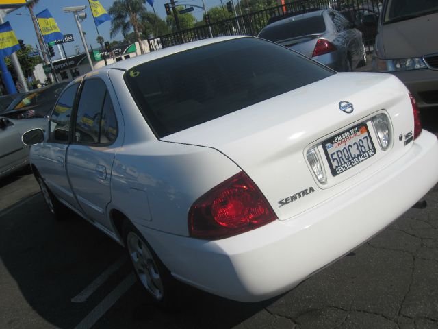 Nissan Sentra 2006 photo 4