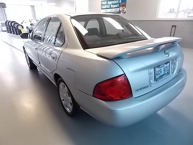 Nissan Sentra 2006 photo 2