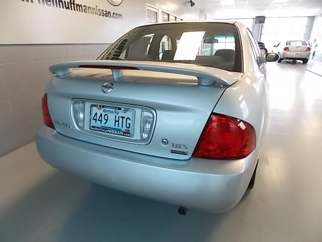 Nissan Sentra 2006 photo 3