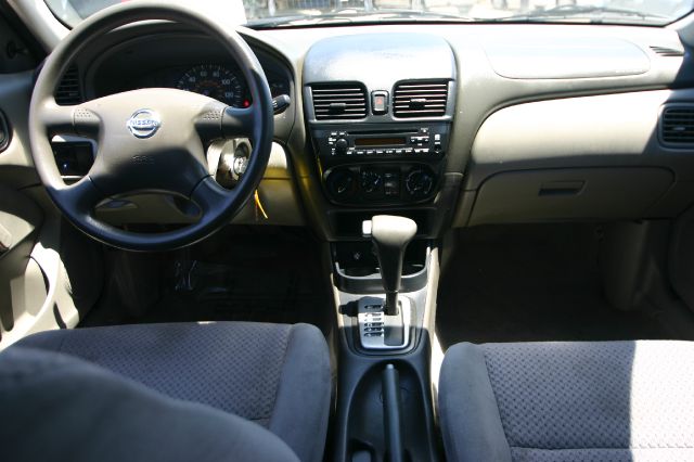 Nissan Sentra 2006 photo 1