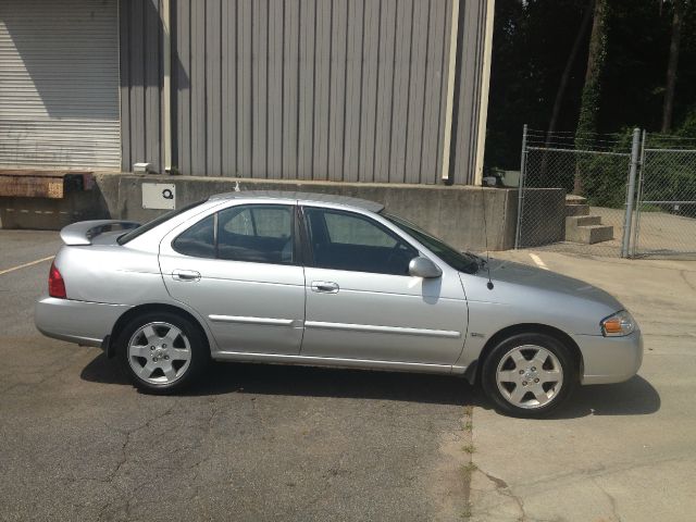 Nissan Sentra 2006 photo 1