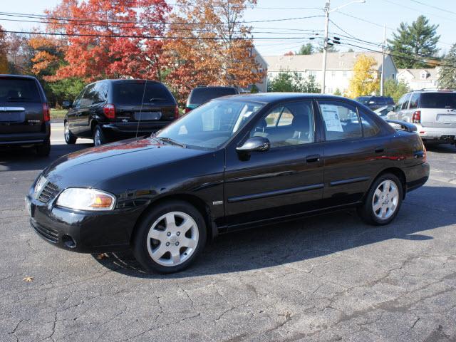 Nissan Sentra 2006 photo 1