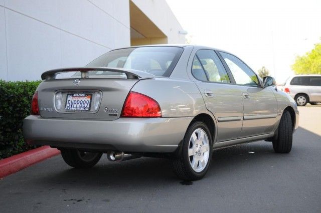 Nissan Sentra 2006 photo 1