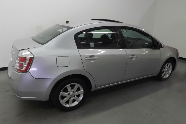 Nissan Sentra 2007 photo 3