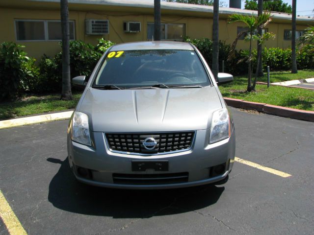 Nissan Sentra 2007 photo 2