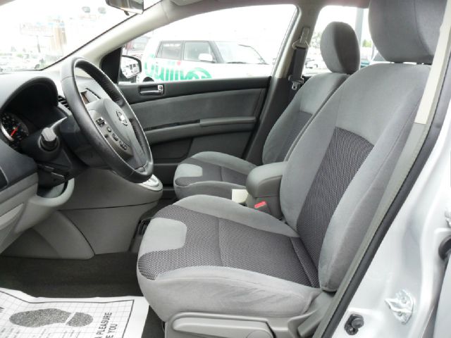 Nissan Sentra 2007 photo 1