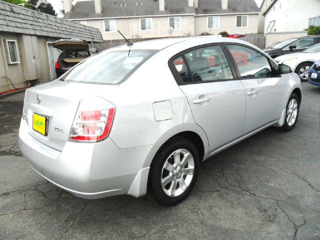 Nissan Sentra 2007 photo 4