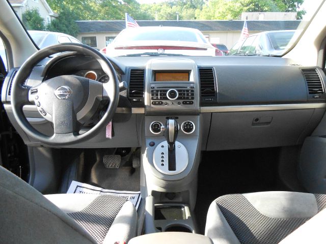 Nissan Sentra 2007 photo 23