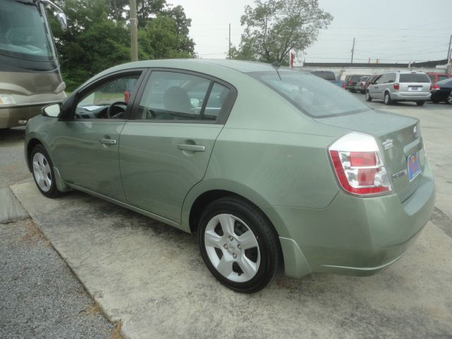 Nissan Sentra 2007 photo 1