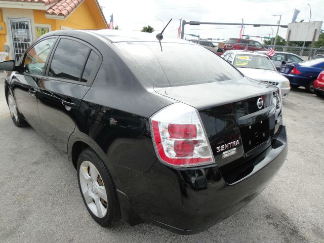 Nissan Sentra 2007 photo 2