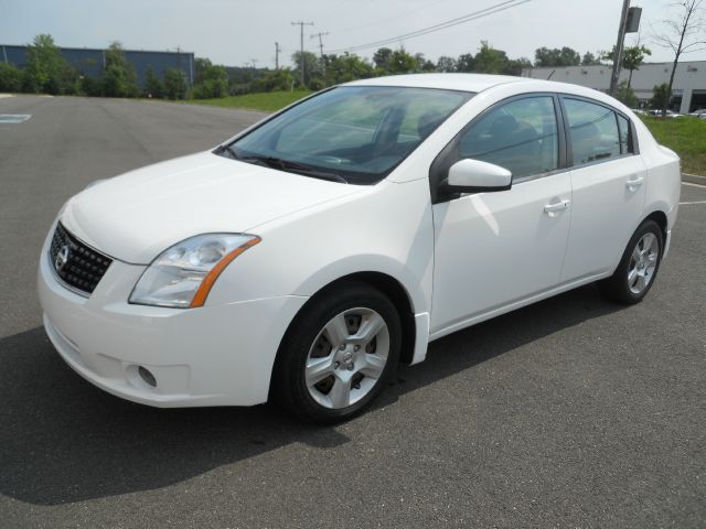 Nissan Sentra SLT Heavy DUTY Sedan