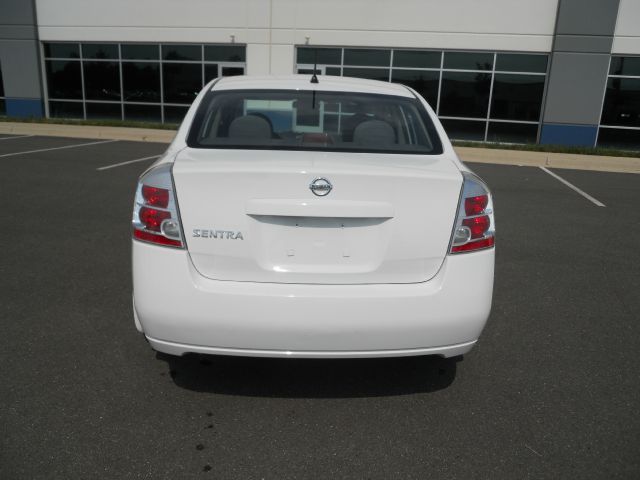 Nissan Sentra 2008 photo 3