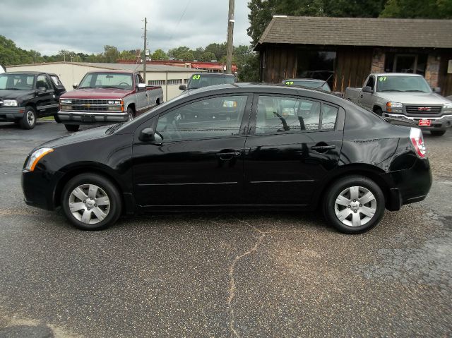 Nissan Sentra SLT Heavy DUTY Sedan