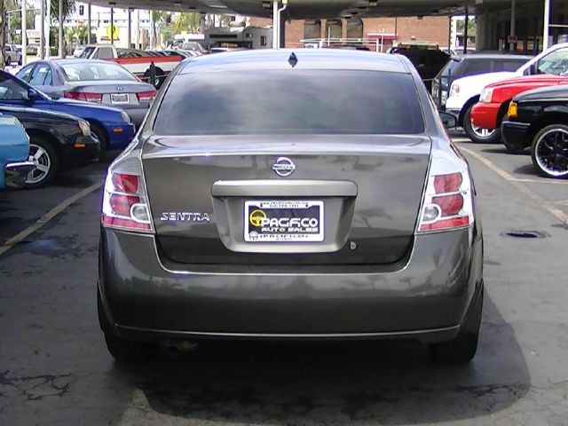 Nissan Sentra 2008 photo 3