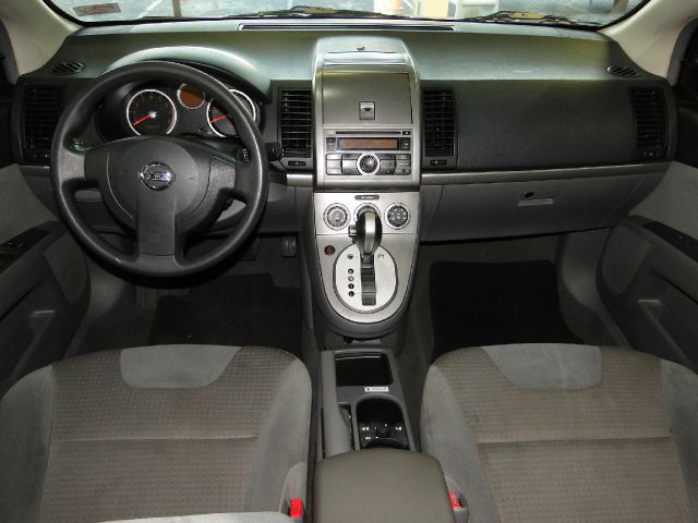 Nissan Sentra 2008 photo 4