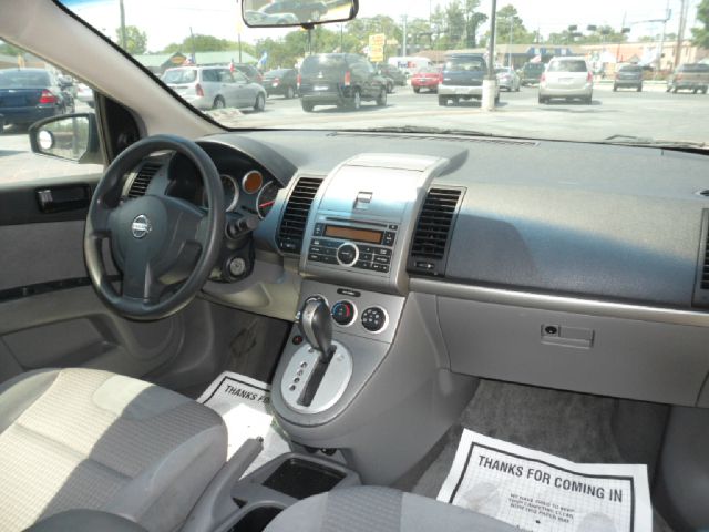 Nissan Sentra 2008 photo 24