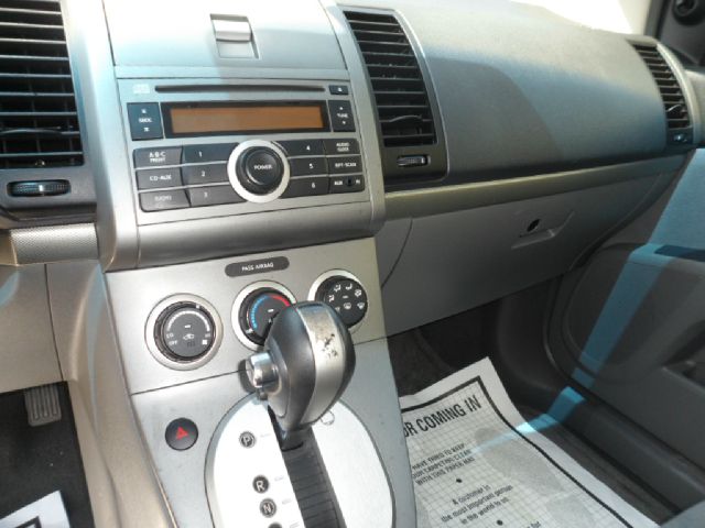 Nissan Sentra 2008 photo 4