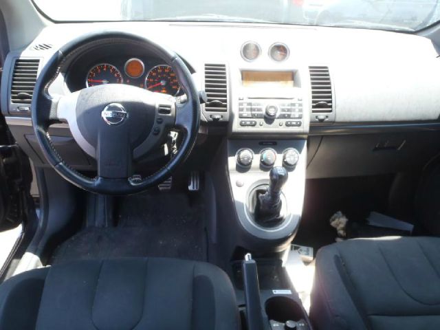 Nissan Sentra 2008 photo 4