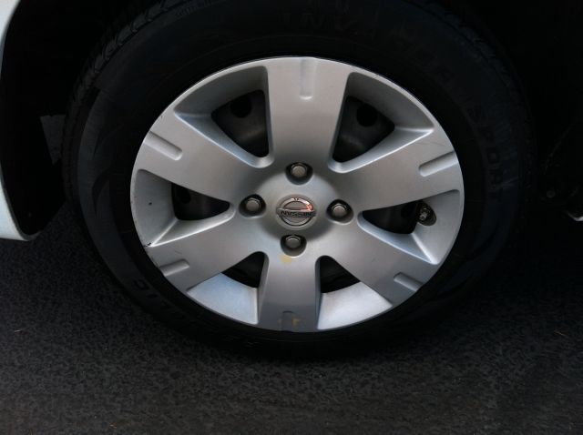 Nissan Sentra 2008 photo 2